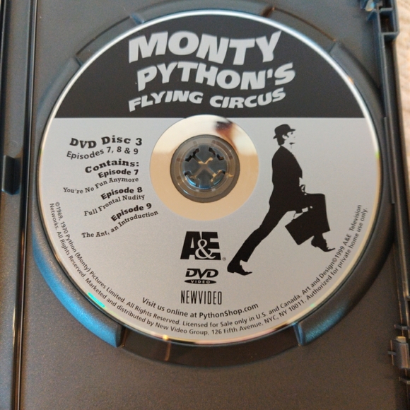 A&E Mighty Python Flying Circus - Picture 5 of 8